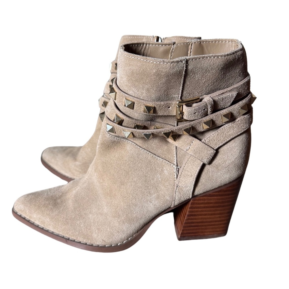 Steve Madden Tan Ankle Boots with Studded Straps